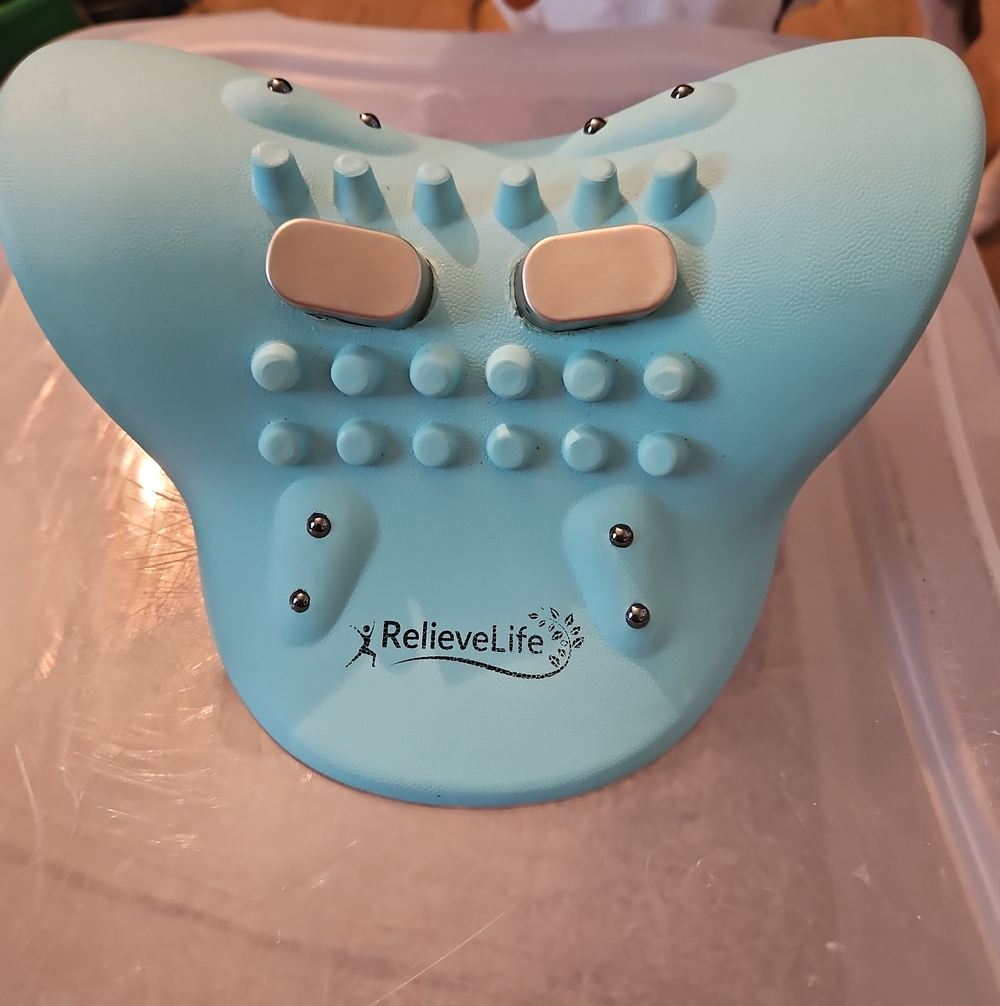 Neck Massager with Magnetic Therapy — Light Blue Z3